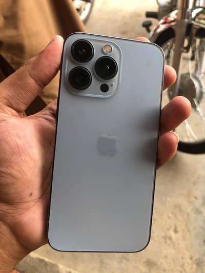Apple iPhone 13 Pro