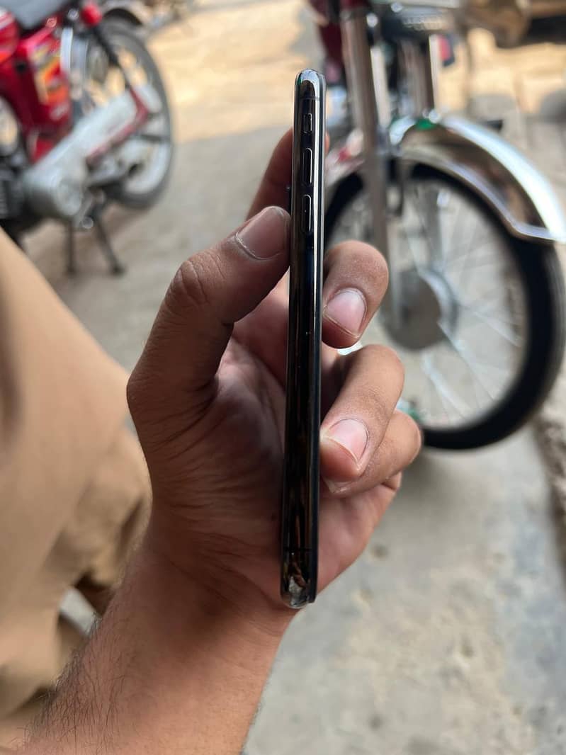 Apple iPhone 13 Pro 7