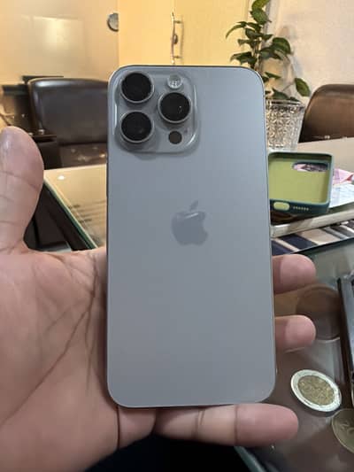 Apple iPhone 15 Pro Max