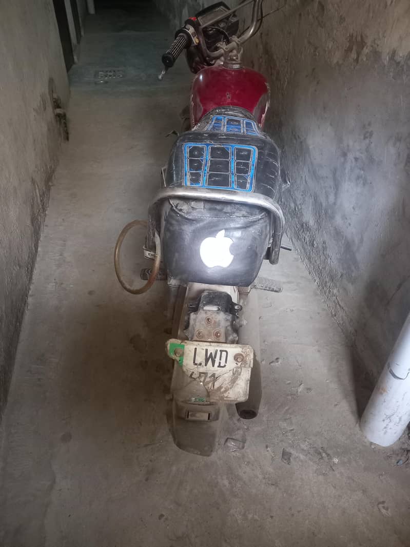 honda cd70 4