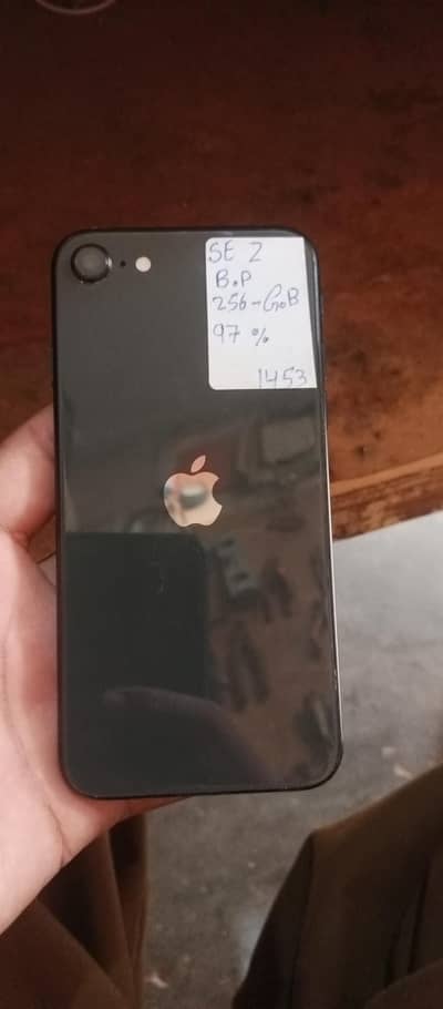 Apple iPhone SE 2 2020