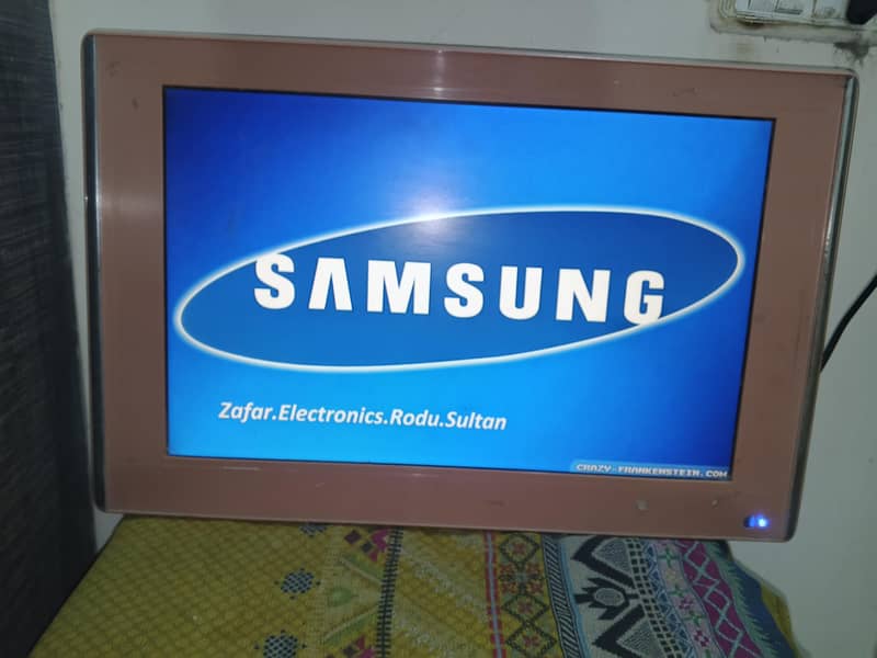 Samsung LCD 1