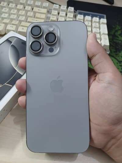 Apple iPhone 16 Pro Max with box |256 GB| JV| Natural Titanium