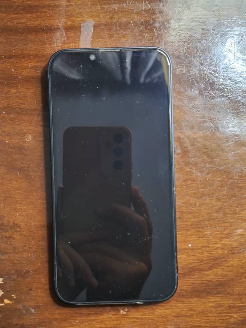 iPhone 14 JV 3