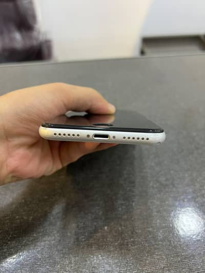 Apple iPhone SE2020