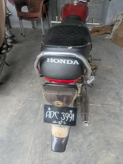 bike 2021 model condition 10 by 9 ha ,Contact number:03185393253