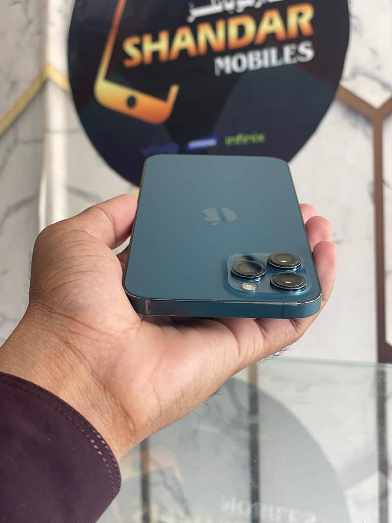 Apple iPhone 12 Pro Max 3