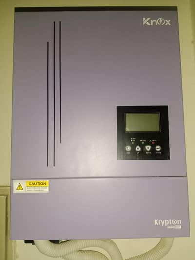 GOOD CONDITION SOLAR INVERTER