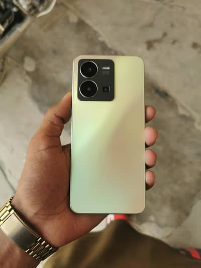 Vivo Y35