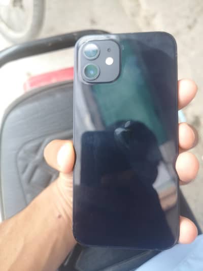 Apple iPhone 12