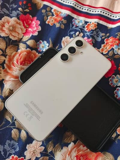 Samsung S24 fe Mint Condition
