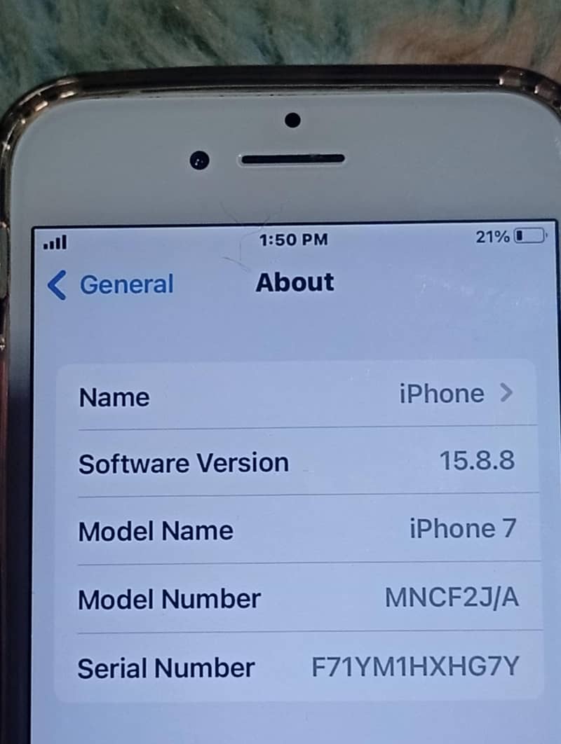 Apple iPhone 7 4