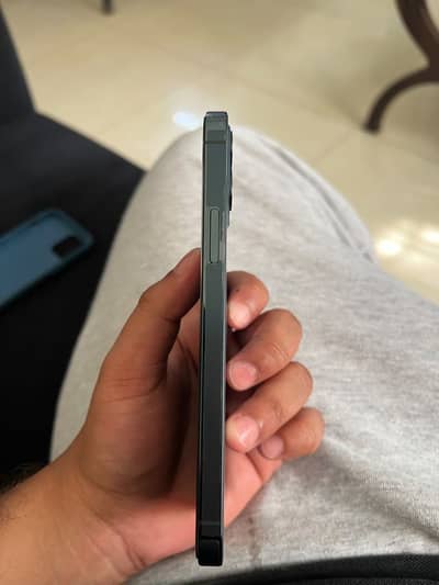 Apple iPhone 12 Pro
