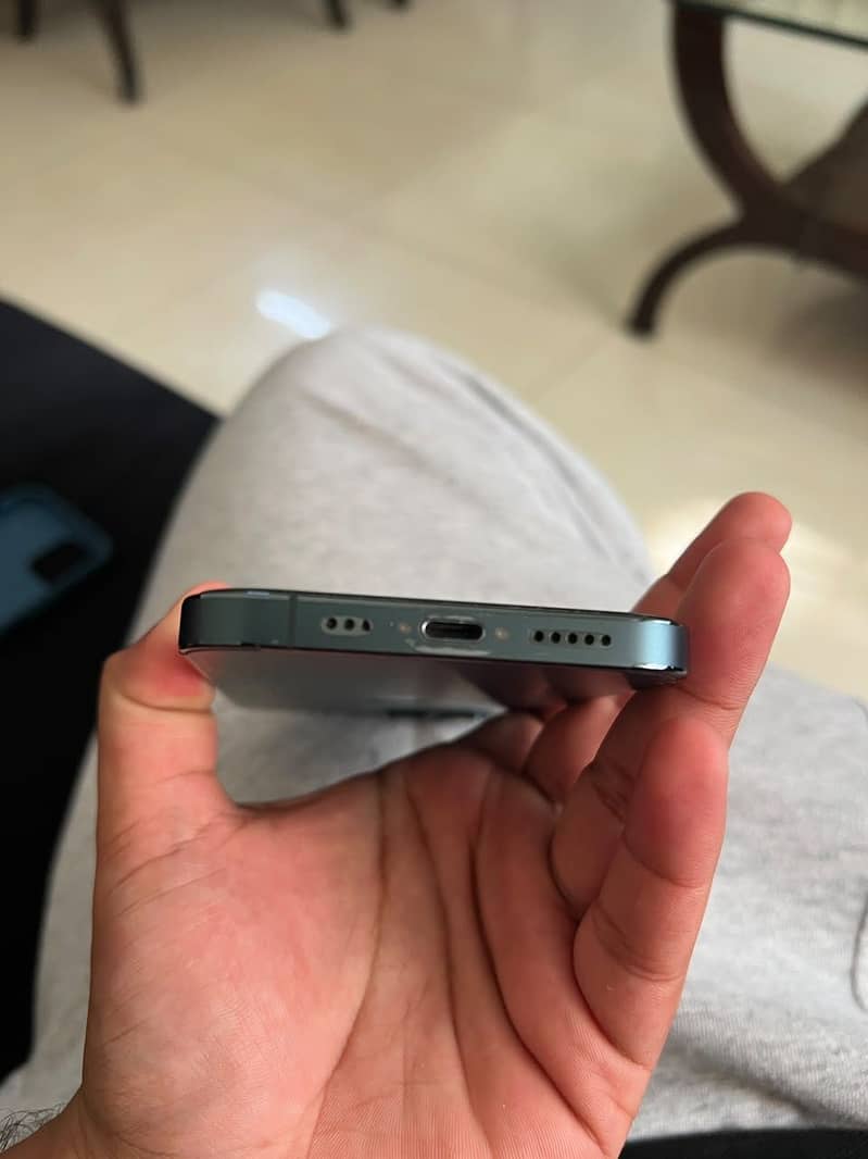 Apple iPhone 12 Pro 4