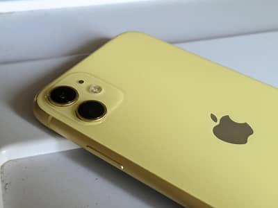 Apple iPhone 11 fectory unlocked 64 gb