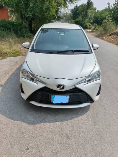 Toyota Vitz 2017