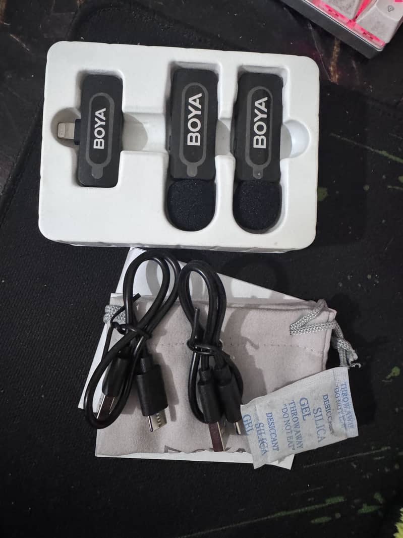 BOYA BY-V2 Lightning connection 0