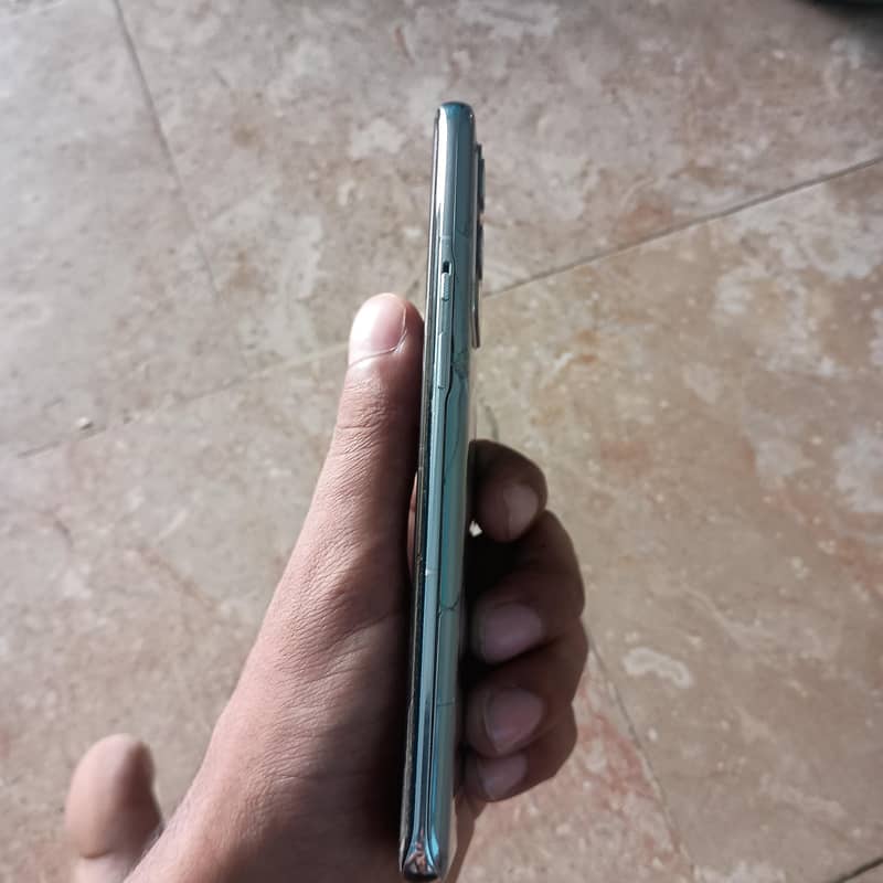 One Plus 9 Pro 3