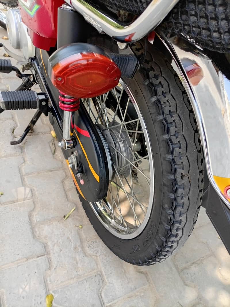 CG 125 5