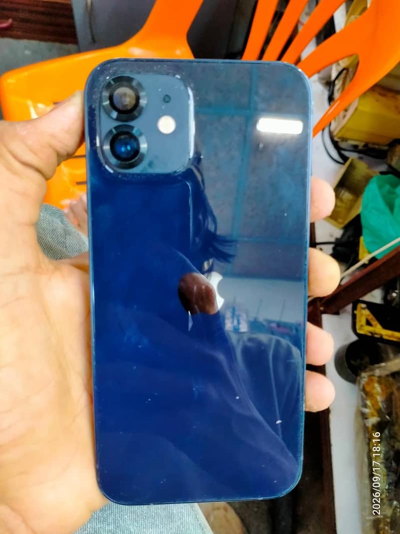 Apple iPhone 12 0