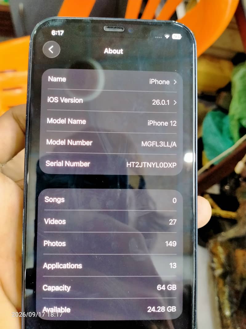 Apple iPhone 12 3