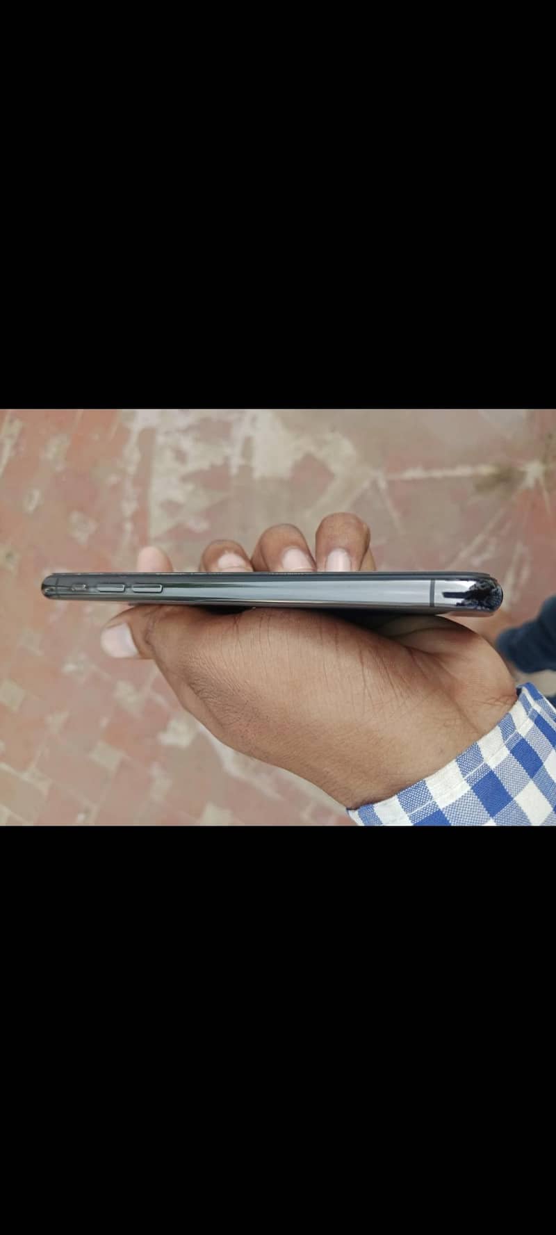 Apple iPhone 11 Pro 3