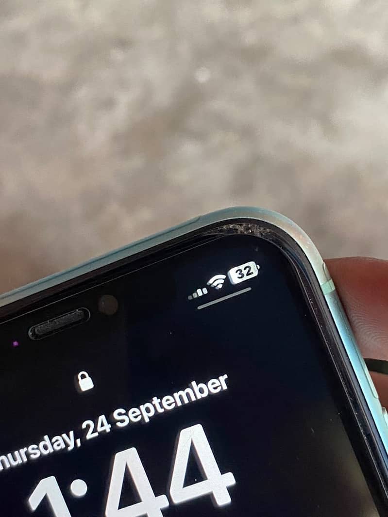 Apple iPhone 11 8