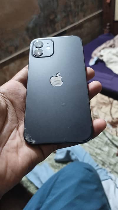 Apple iPhone 12