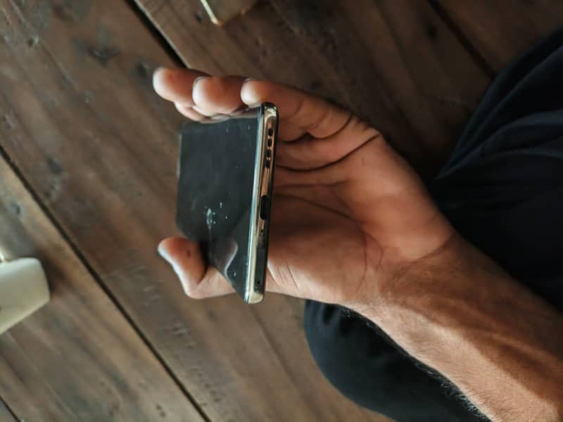 Infinix Zero 30 7