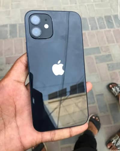 Apple iPhone 12