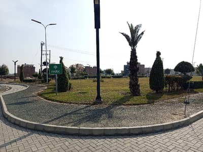 5 Marla Good Location Plot For Sale