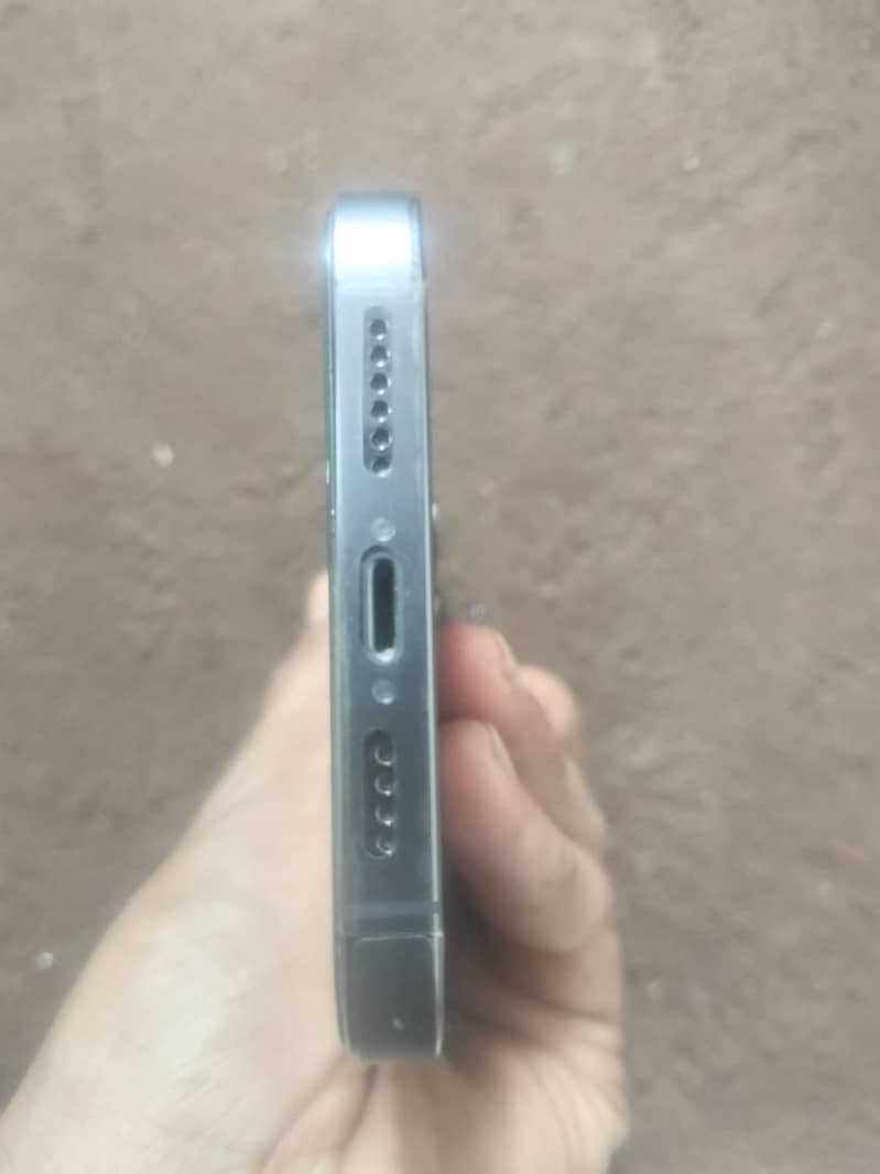 Apple iPhone 14 Pro Max 4