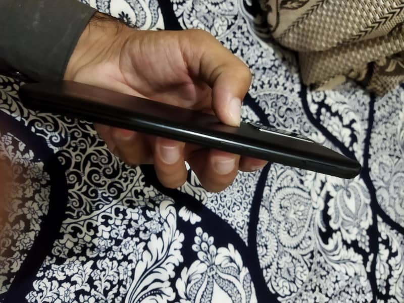 OPPO A76 6