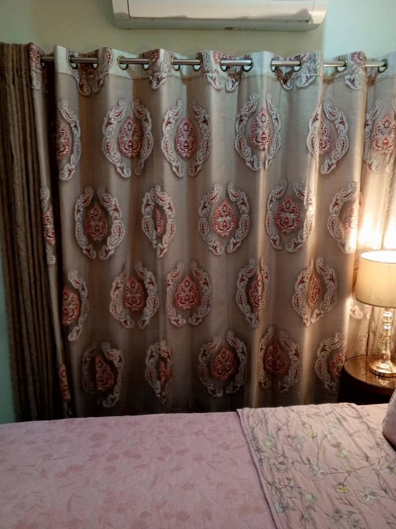 Complete Queen Size Bedset 5