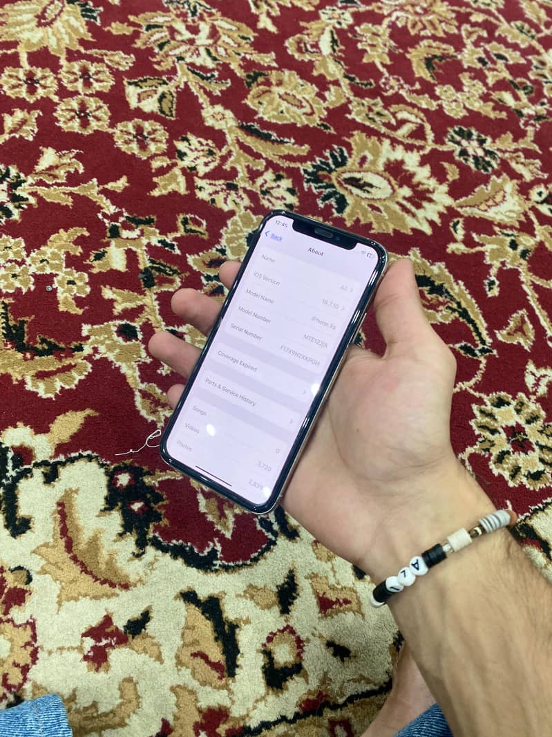 Apple iPhone X 2