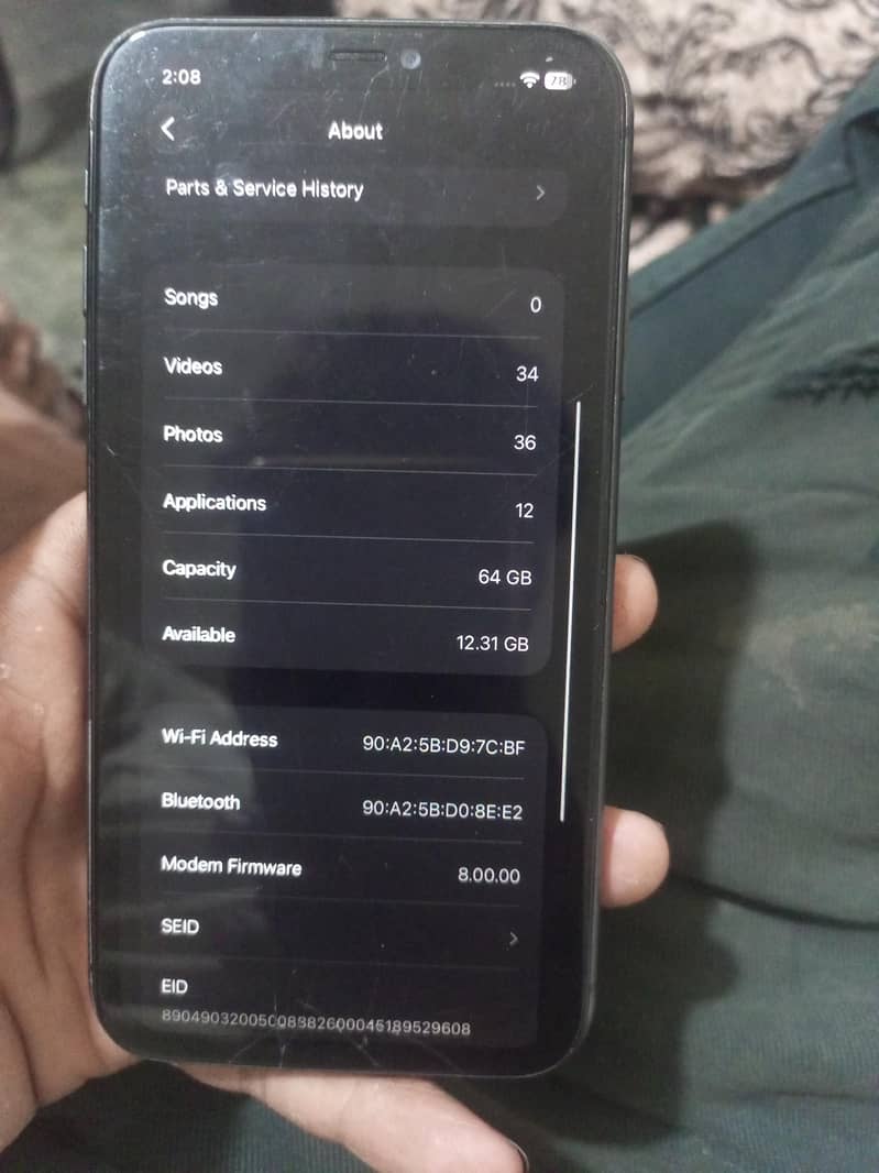 Apple iPhone 11 3