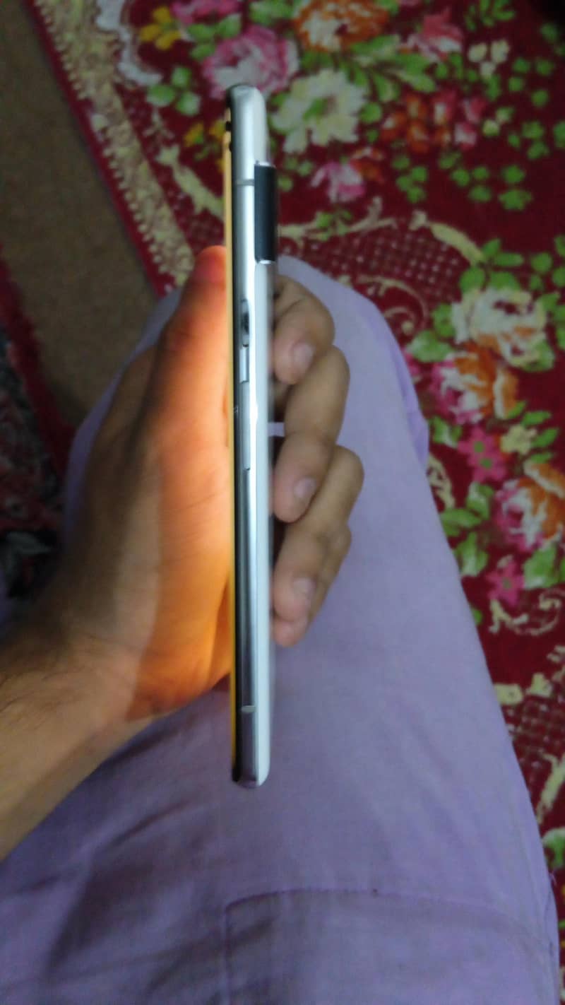 Google Pixel 6 Pro 2