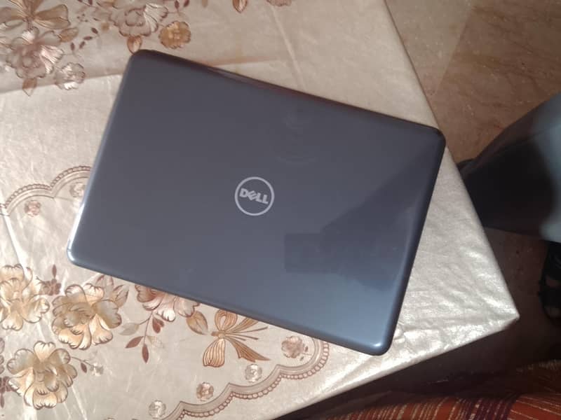 DELL laptop 1