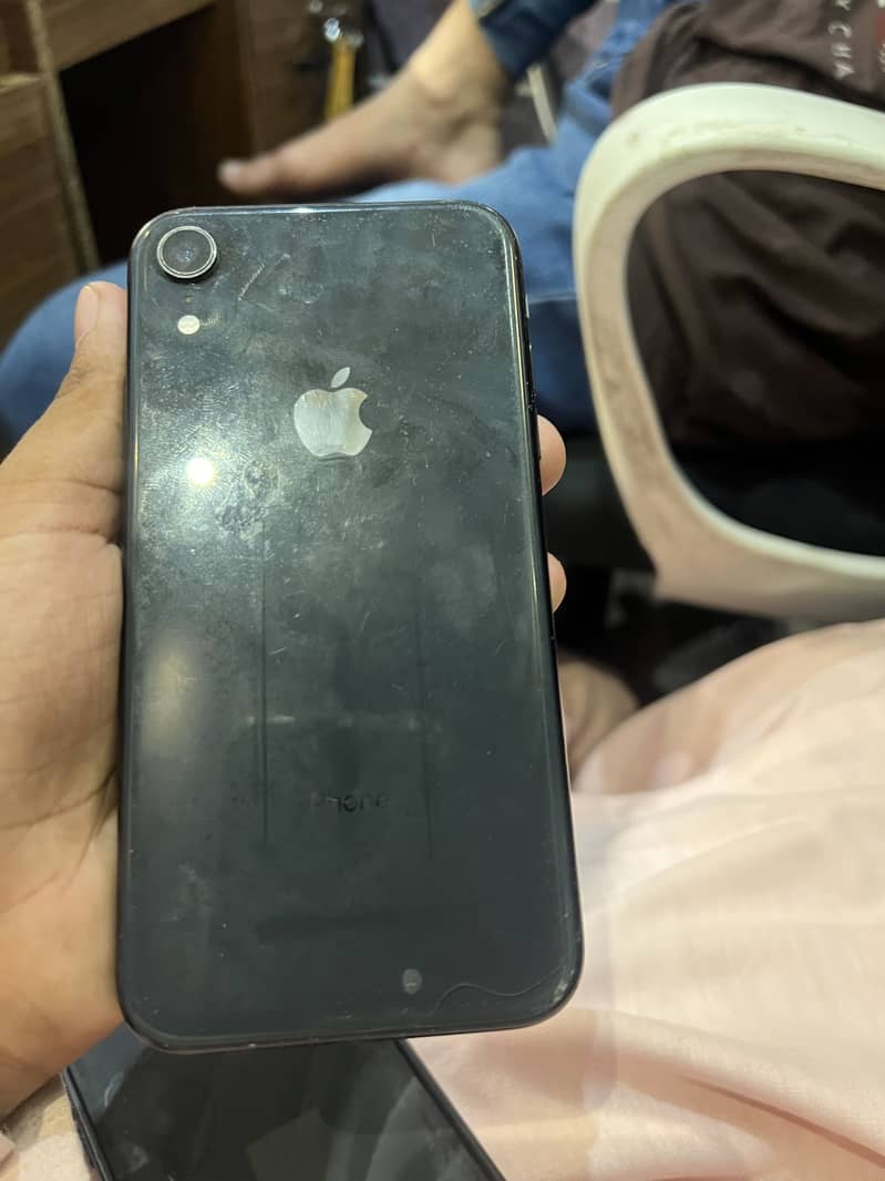 Apple iPhone XR 3