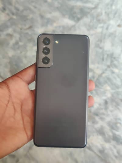 Samsung s 21 with box all ok no open repair only one green line