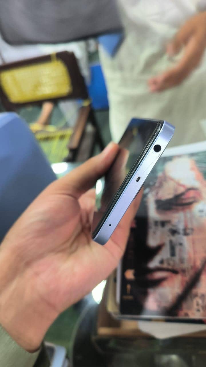 Realme 12 2
