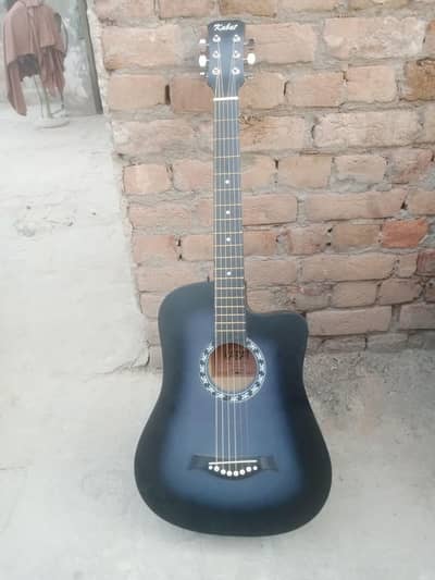 Guitar for sale contact 03166696577