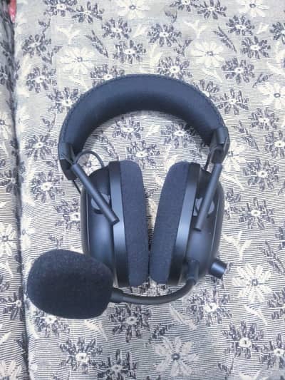 Razer black shark v2 pro headphones