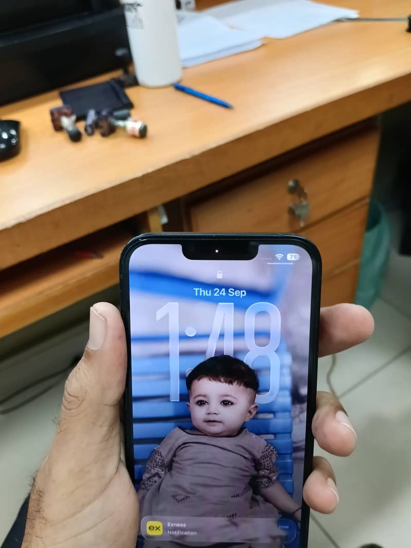 Apple iPhone 13 JV 2