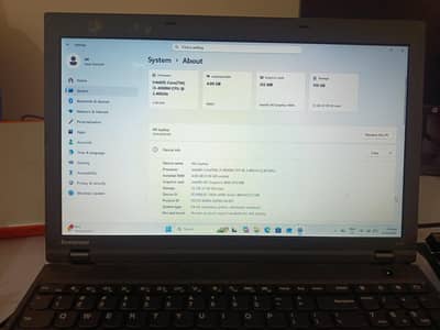 Lenovo thinkpad L540 i3 4th gen with 4 ram and 128 ssd