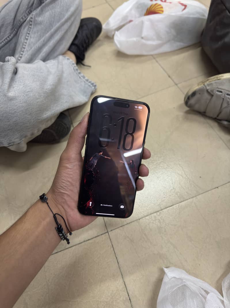 Apple iPhone 15 Pro Max 6