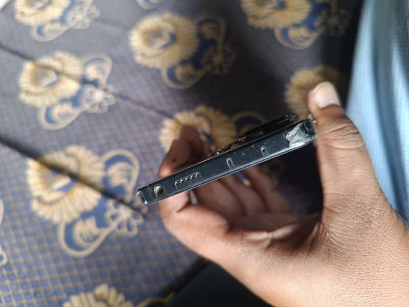 Redmi note 13 pro 3