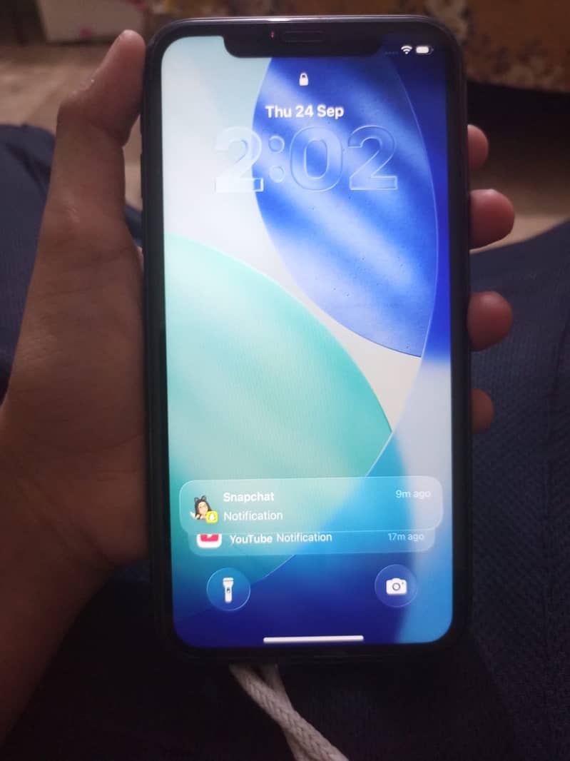 Apple iPhone 11 7