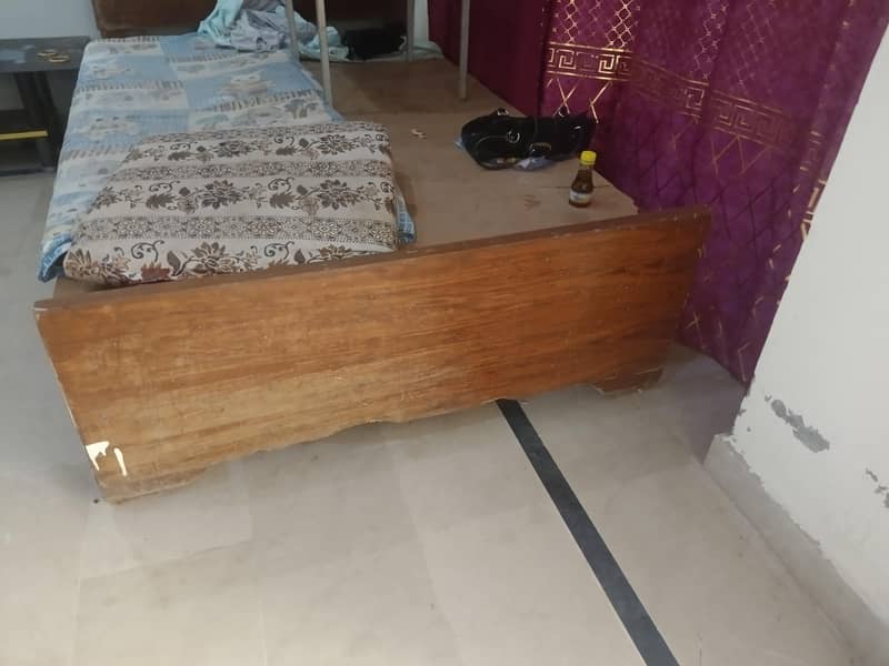 BED SINGLE 1