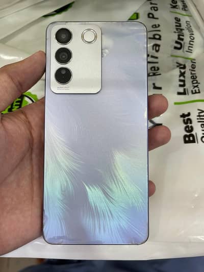 Vivo V27e